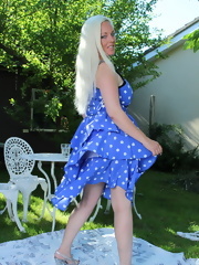 Naughty British housewife playing in the garden